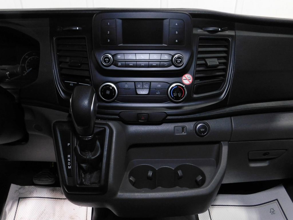 Used 2022 Ford Transit 250 AWD image 56