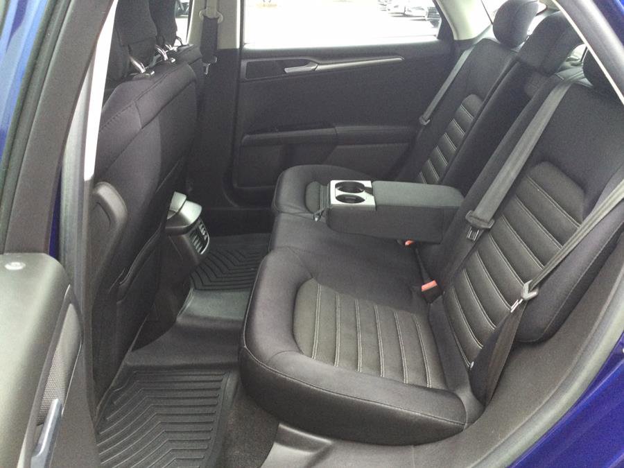 Used 2014 Ford Fusion SE image 9