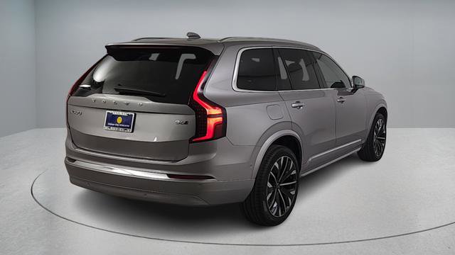 Certified 2026 Volvo XC90 B6 Plus w/ Protection Package Premier AWD/4WD image 4