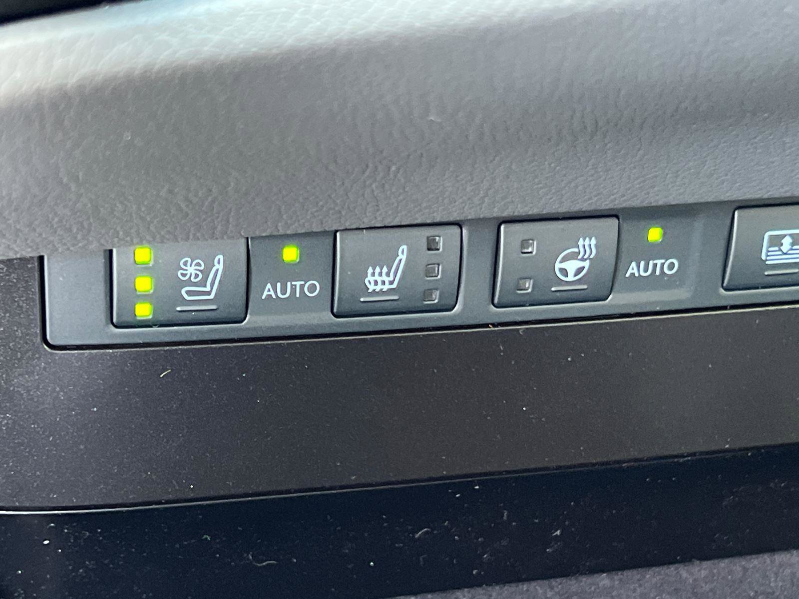 New 2025 Lexus ES 350 w/ Premium Package image 24