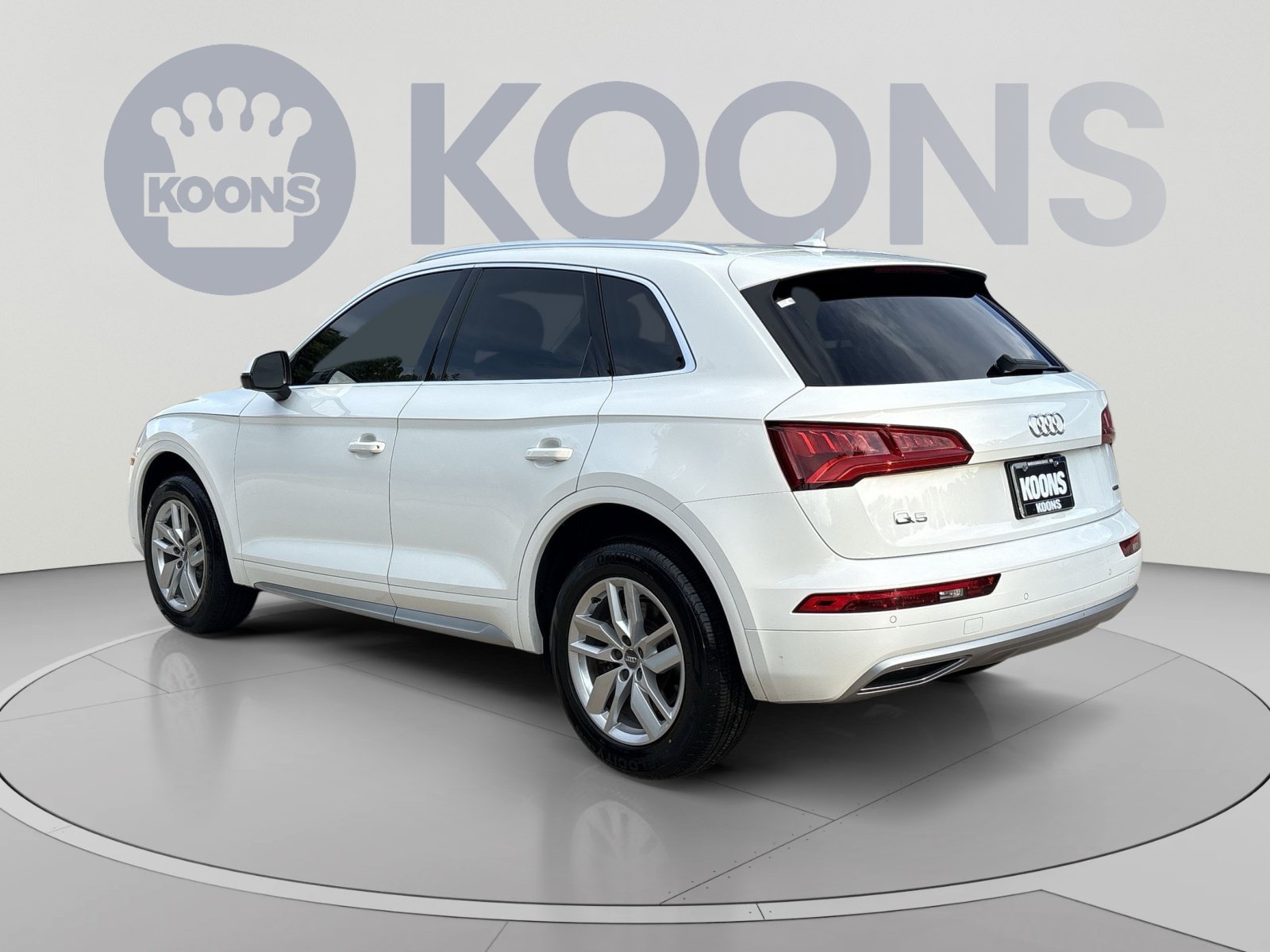 Used 2020 Audi Q5 2.0T Premium w/ Convenience Package AWD/4WD image 4