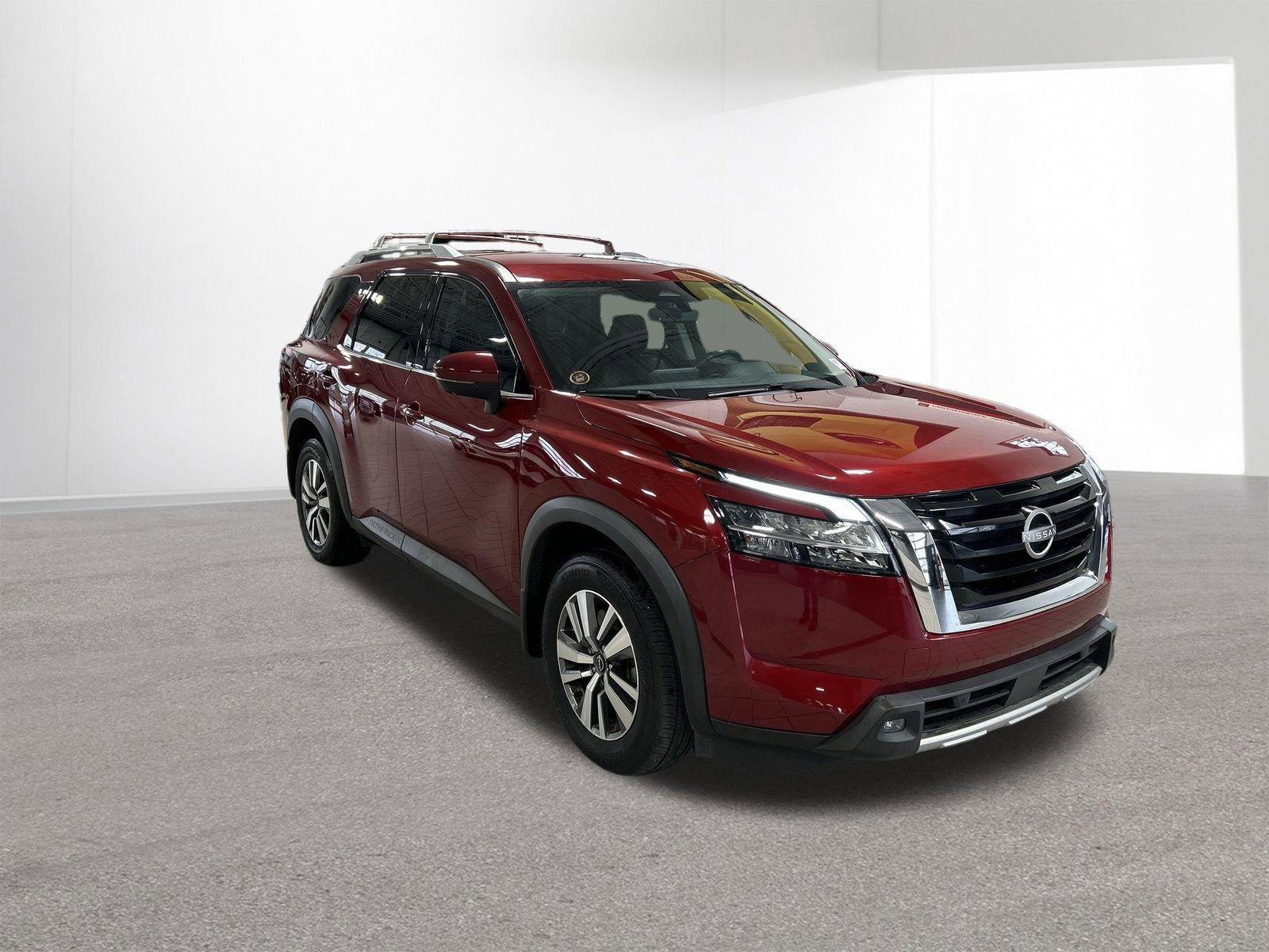 Certified 2023 Nissan Pathfinder SL AWD/4WD image 10