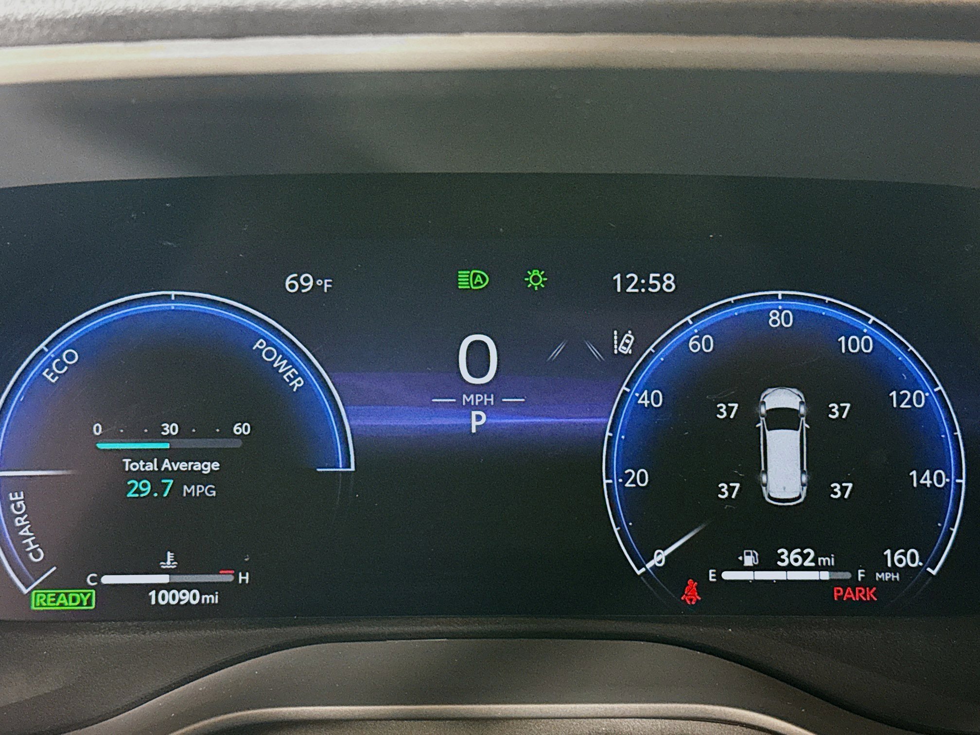 Used 2025 Toyota Sienna Platinum FWD image 13