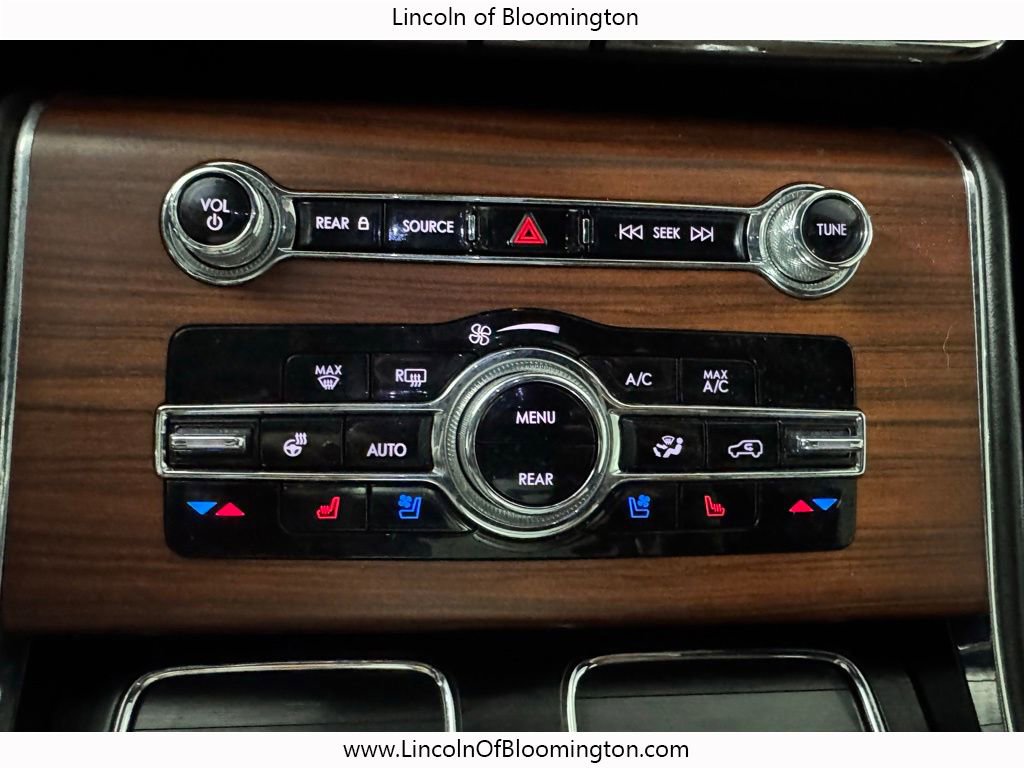 Used 2021 Lincoln Aviator Reserve w/ Equipment Group 202A AWD/4WD image 63