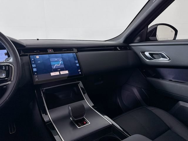 Used 2026 Land Rover Range Rover Velar Dynamic SE image 26