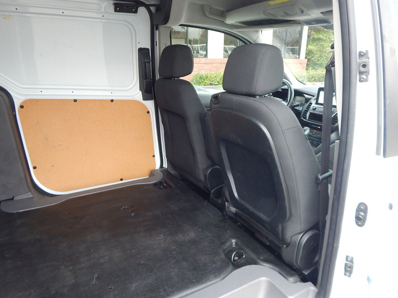 Used 2020 Ford Transit Connect XL image 14