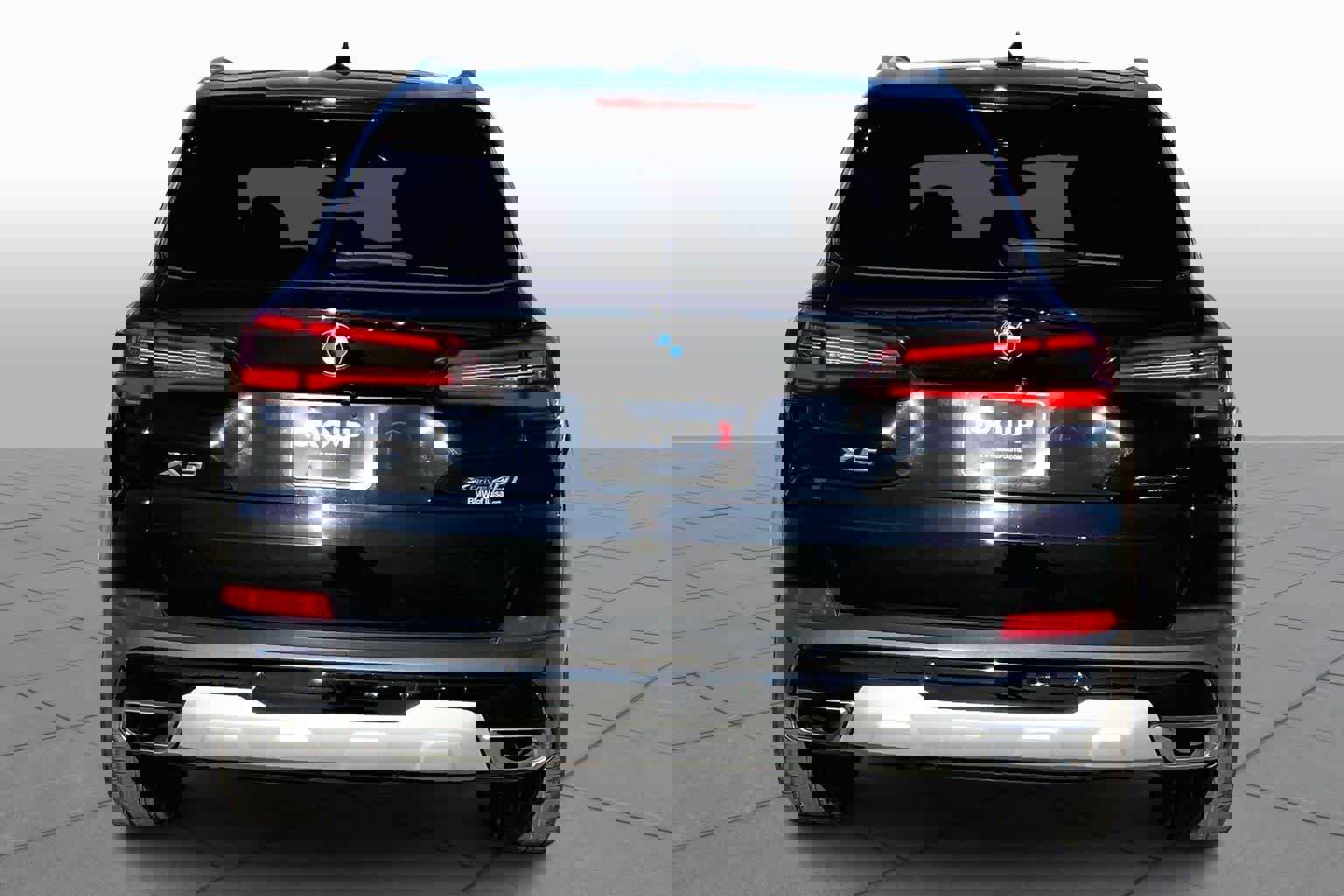 Used 2021 BMW X5 xDrive40i w/ Premium Package image 5