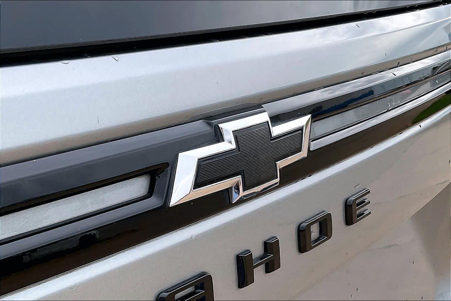 Used 2024 Chevrolet Tahoe RST w/ Luxury Package AWD/4WD image 28
