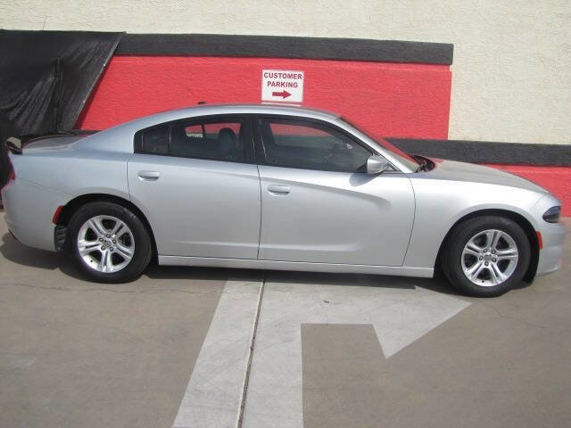Used 2020 Dodge Charger SXT w/ Leather Interior Group