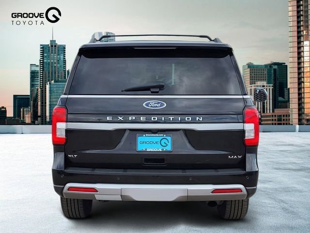 Used 2024 Ford Expedition Max XLT image 5