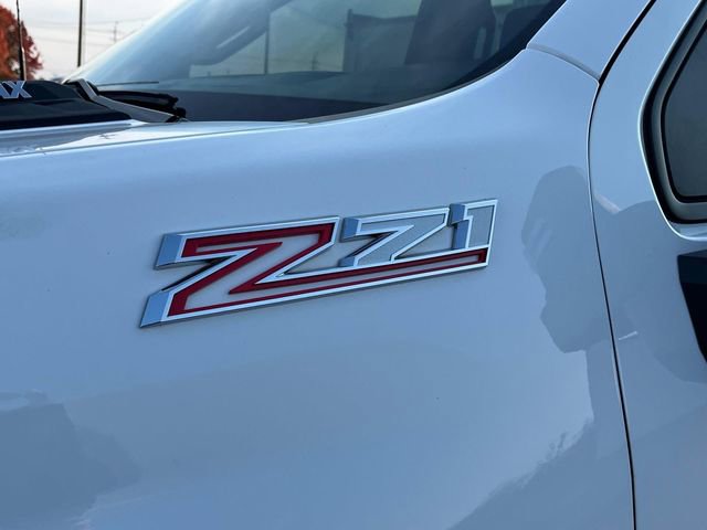 Used 2022 Chevrolet Silverado 2500 LT w/ Convenience Package image 11