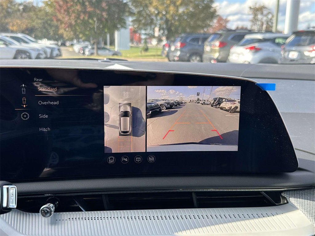 New 2025 Cadillac Optiq Sport 1 image 21