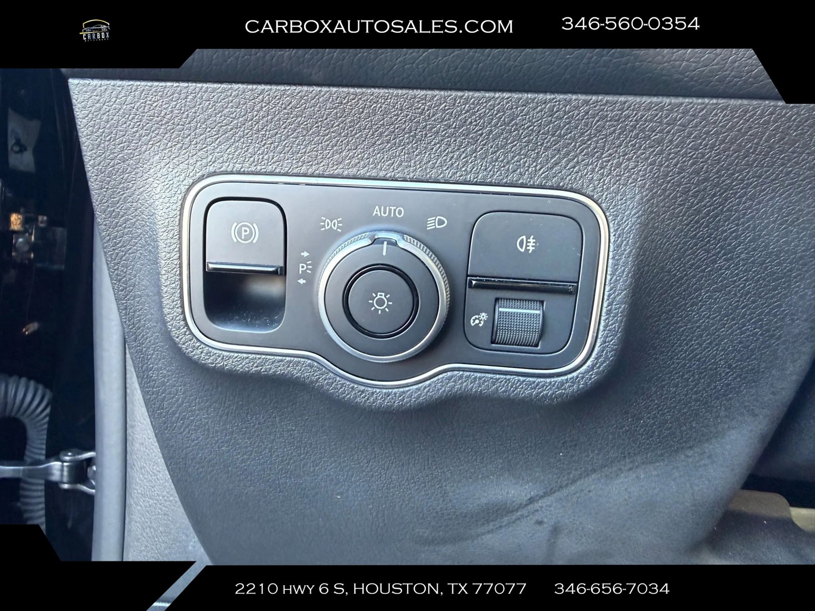 Used 2024 Mercedes-Benz EQB 350 4MATIC SUV image 23