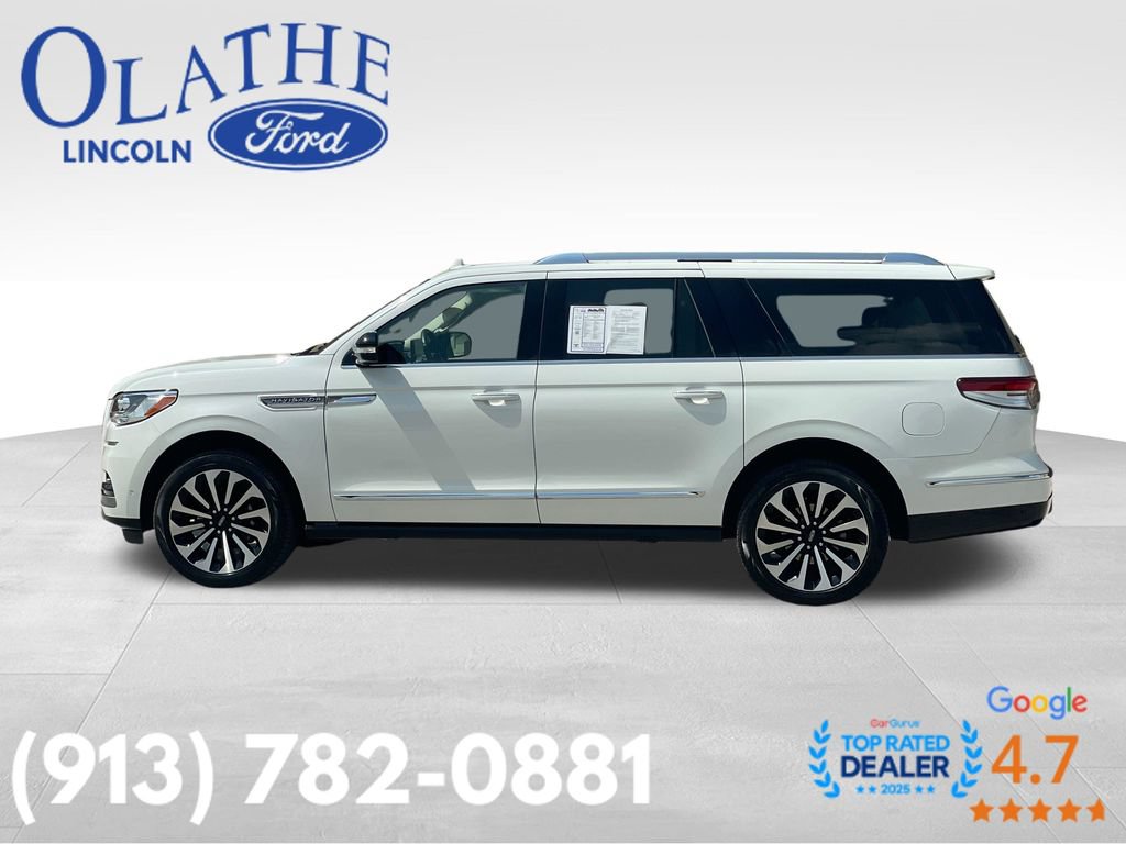 Certified 2024 Lincoln Navigator L Reserve AWD/4WD image 2