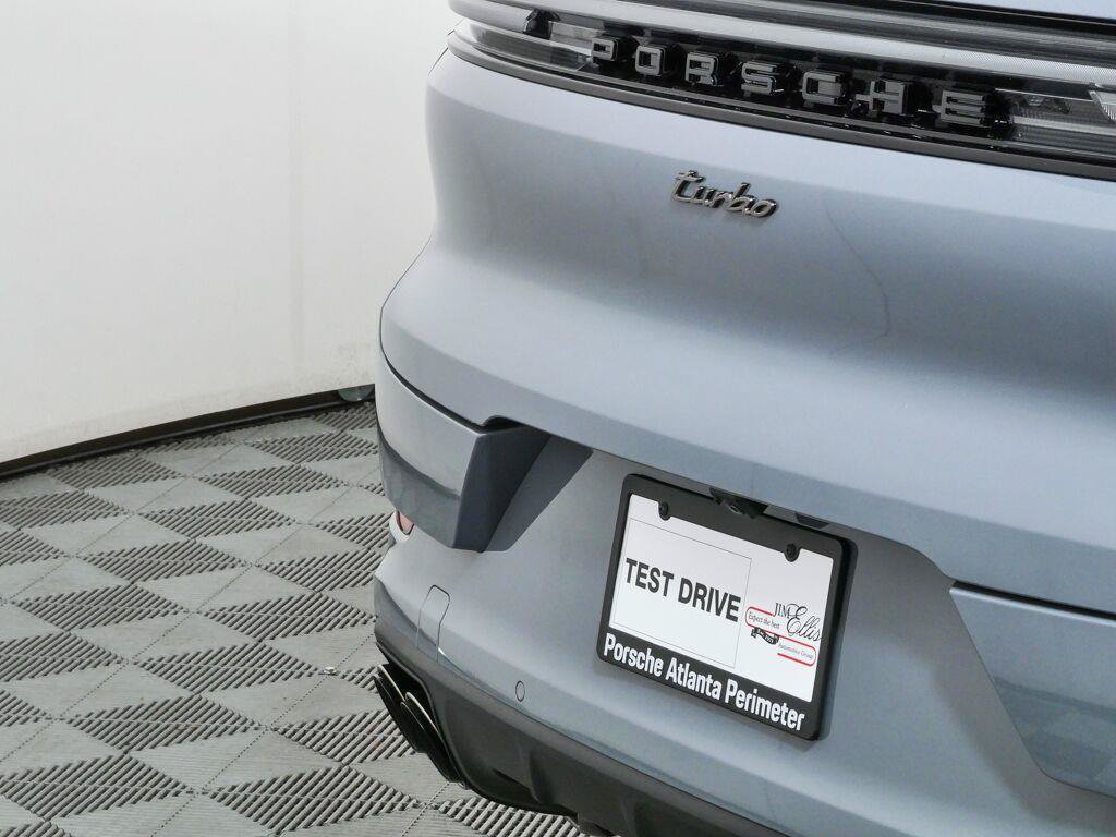 New 2026 Porsche Cayenne Turbo AWD/4WD image 35