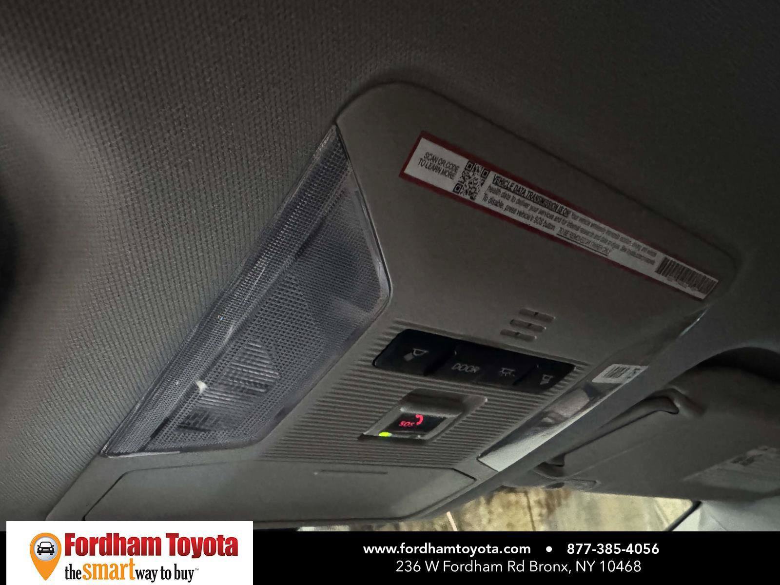 Used 2025 Toyota RAV4 XLE AWD/4WD image 29