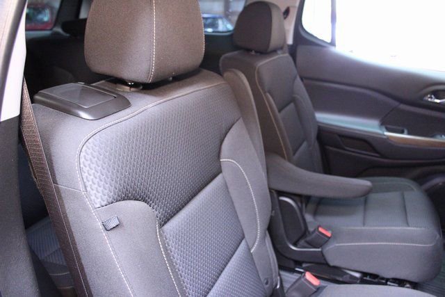 Used 2023 GMC Acadia SLE w/ LPO, Floor Liner Package AWD/4WD image 13