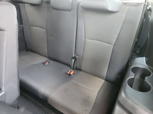 Used 2024 Toyota Highlander LE AWD/4WD image 25