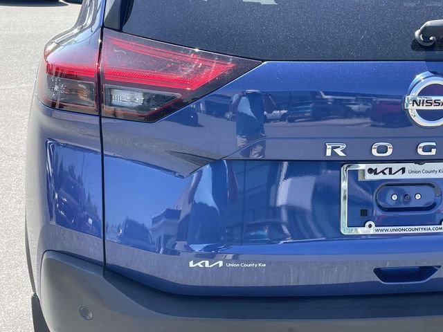 Used 2021 Nissan Rogue S FWD image 10