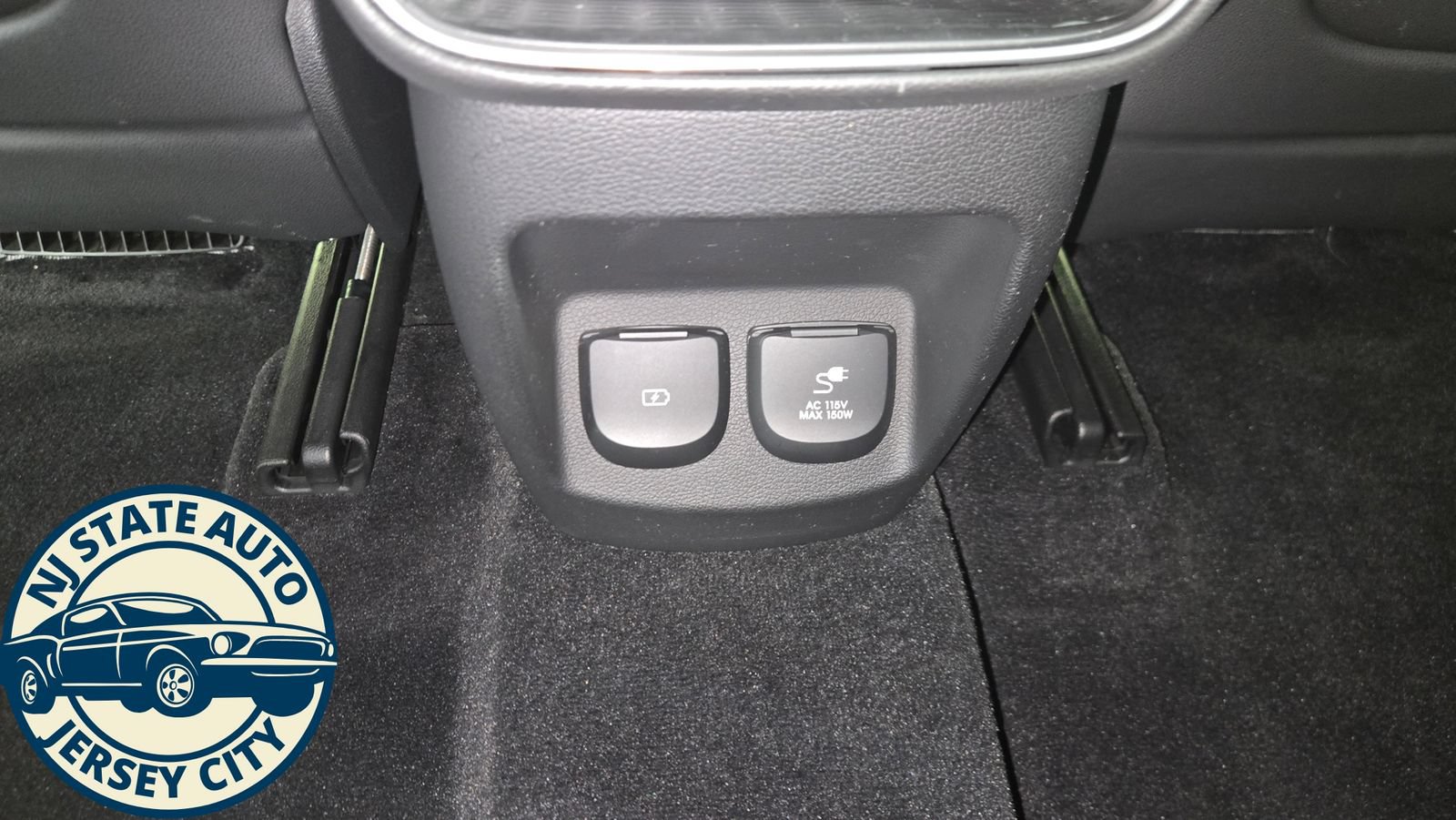 Used 2021 Genesis GV80 2.5T AWD/4WD image 31