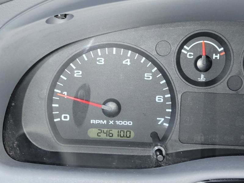 Used 2009 Ford Ranger XLT image 3