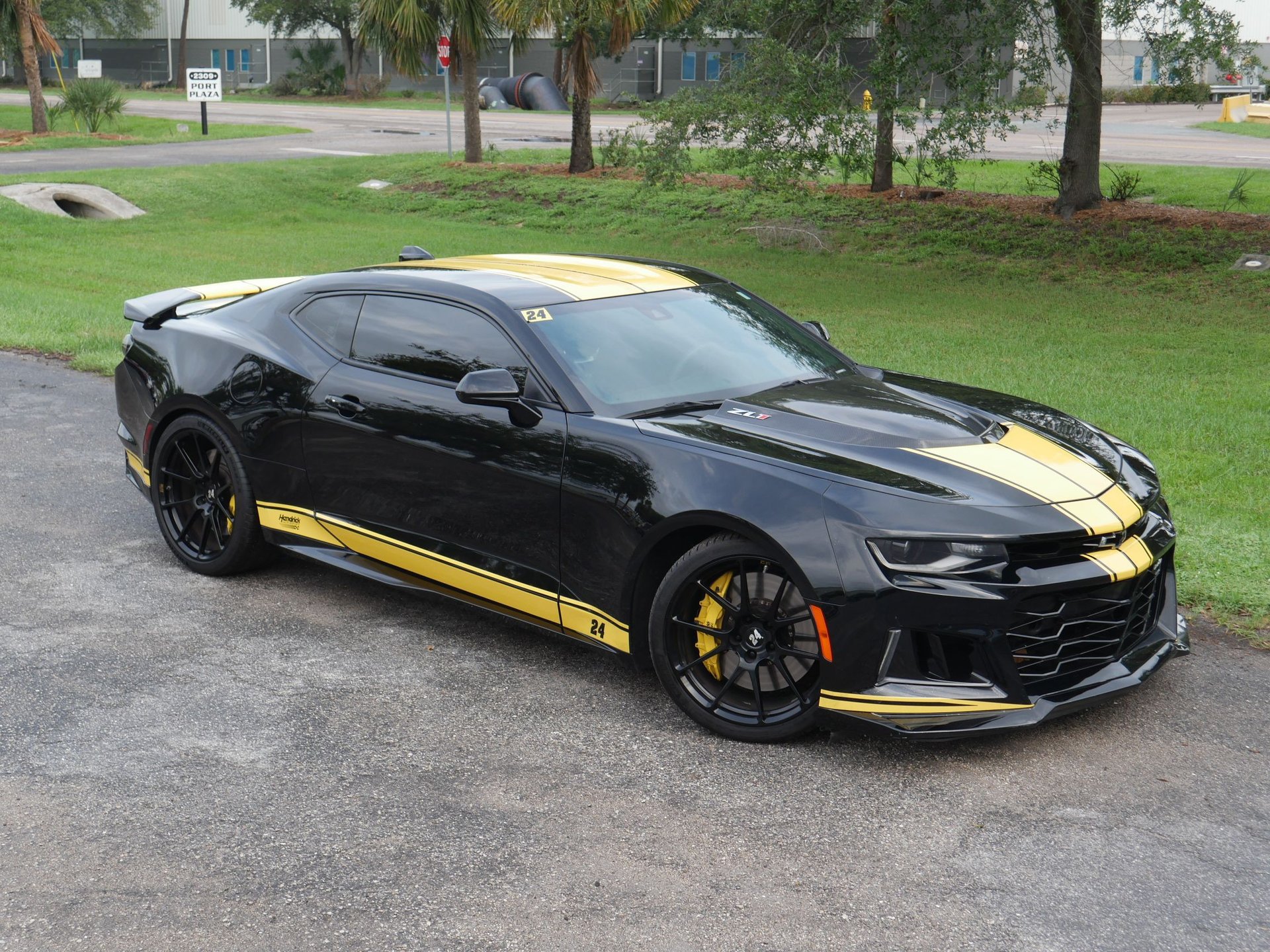 Used 2020 Chevrolet Camaro ZL1 RWD image 37