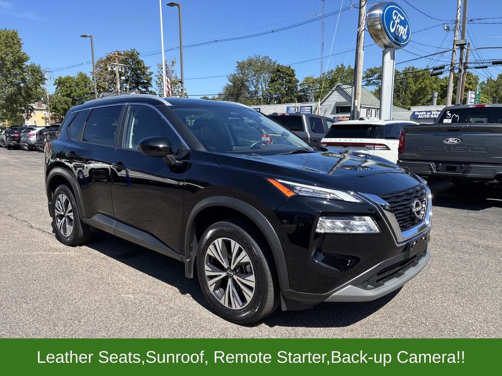 Used 2023 Nissan Rogue SV w/ SV Premium B Package AWD/4WD image 3