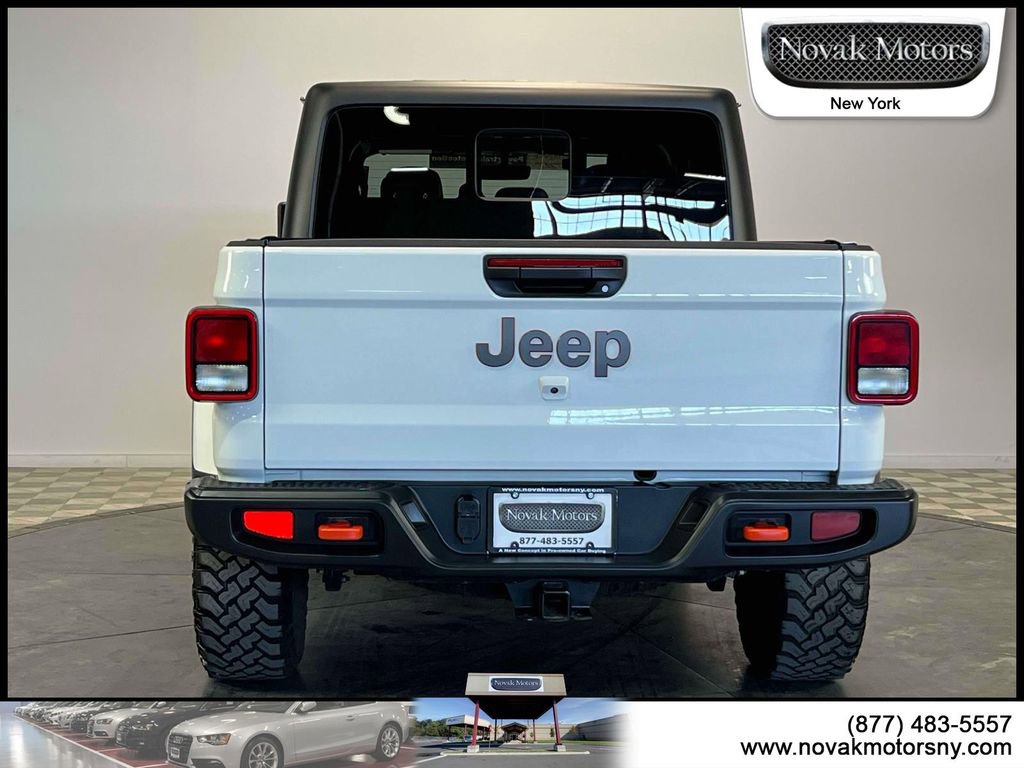 Used 2022 Jeep Gladiator Mojave w/ Cold Weather Group image 7