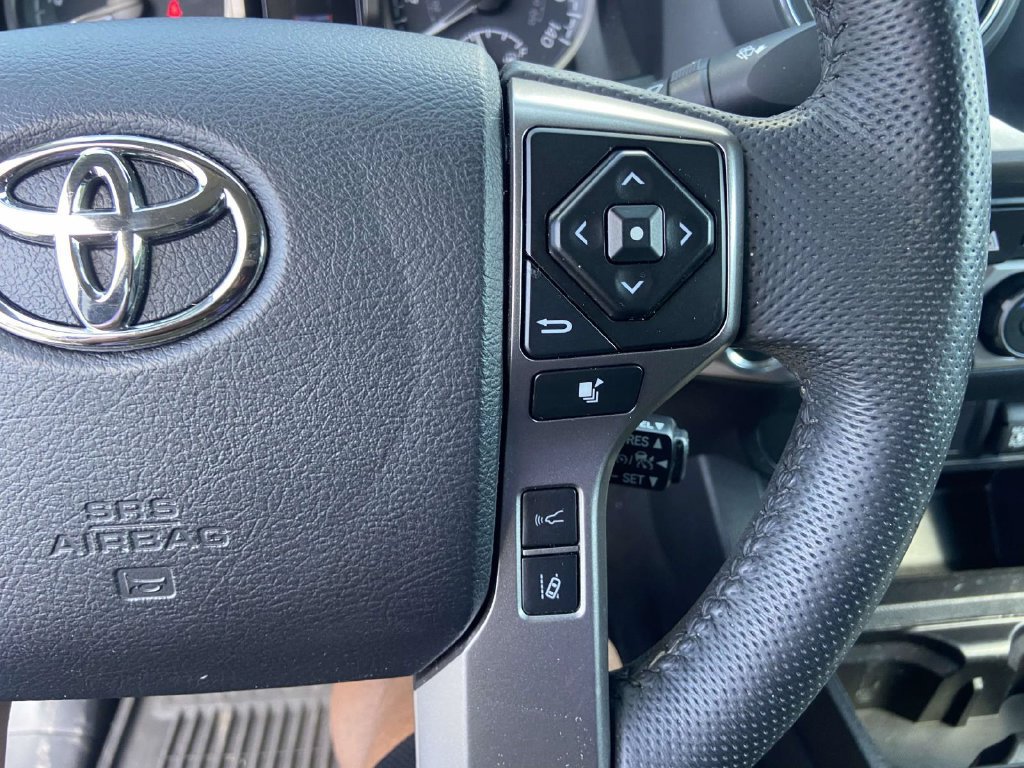 Used 2023 Toyota Tacoma SR5 RWD image 31