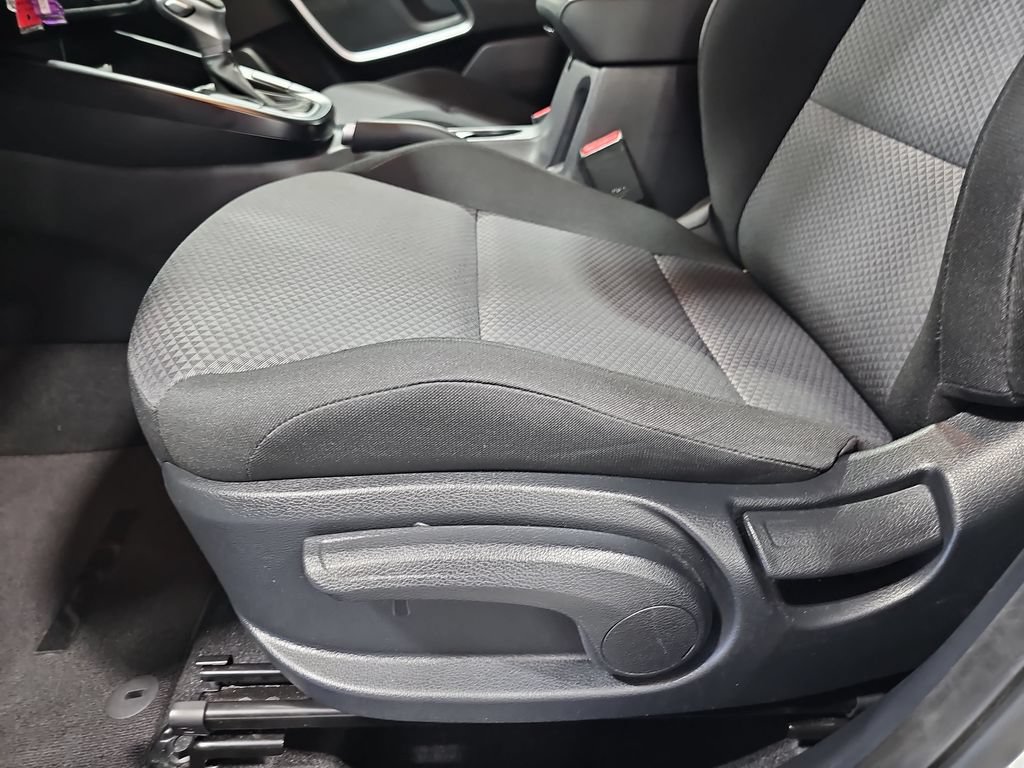 Certified 2025 Kia Soul LX w/ LX Technology Package FWD image 27