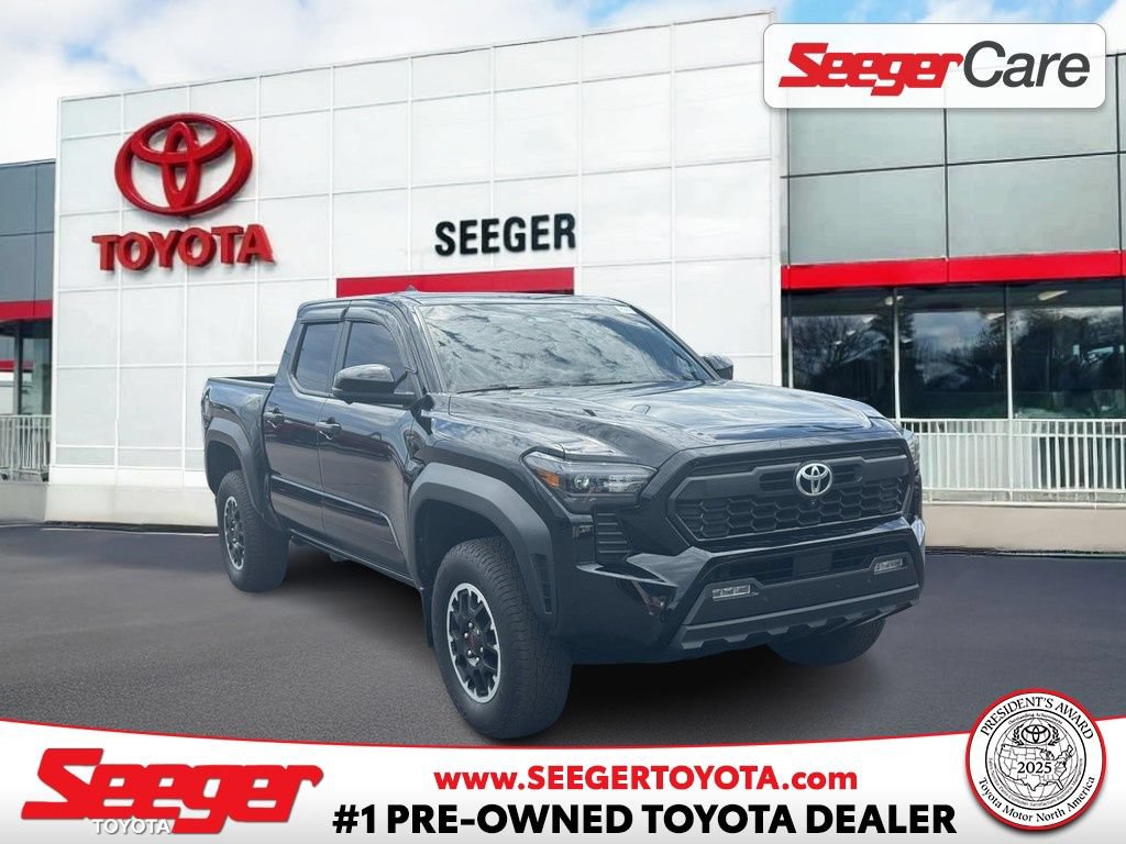 Used 2024 Toyota Tacoma TRD Off-Road w/ TRD Off Road Premium Package AWD/4WD image 1
