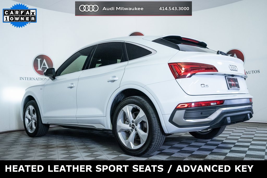Used 2023 Audi Q5 2.0T Premium w/ Convenience Package image 4