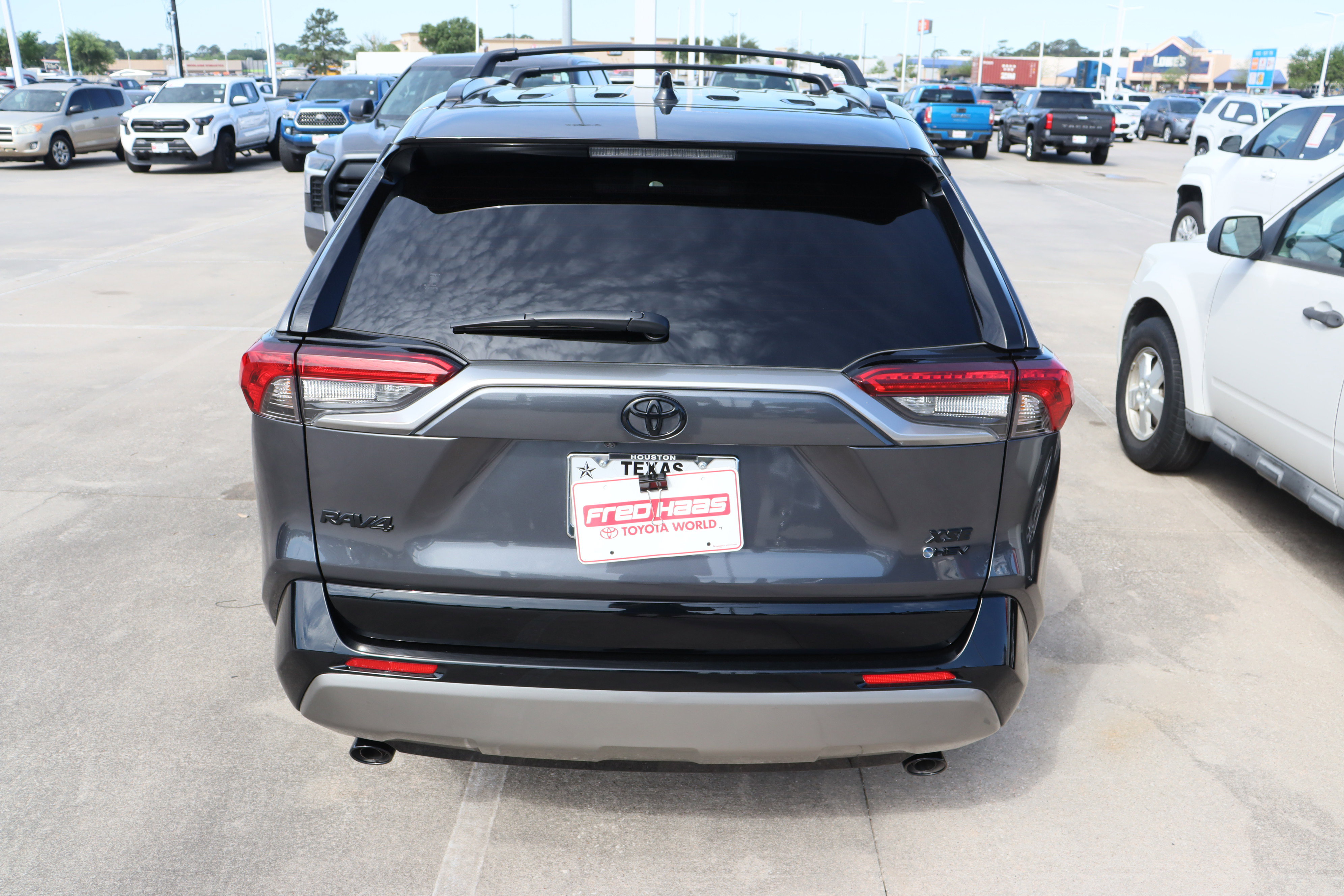 Certified 2025 Toyota RAV4 XSE image 7