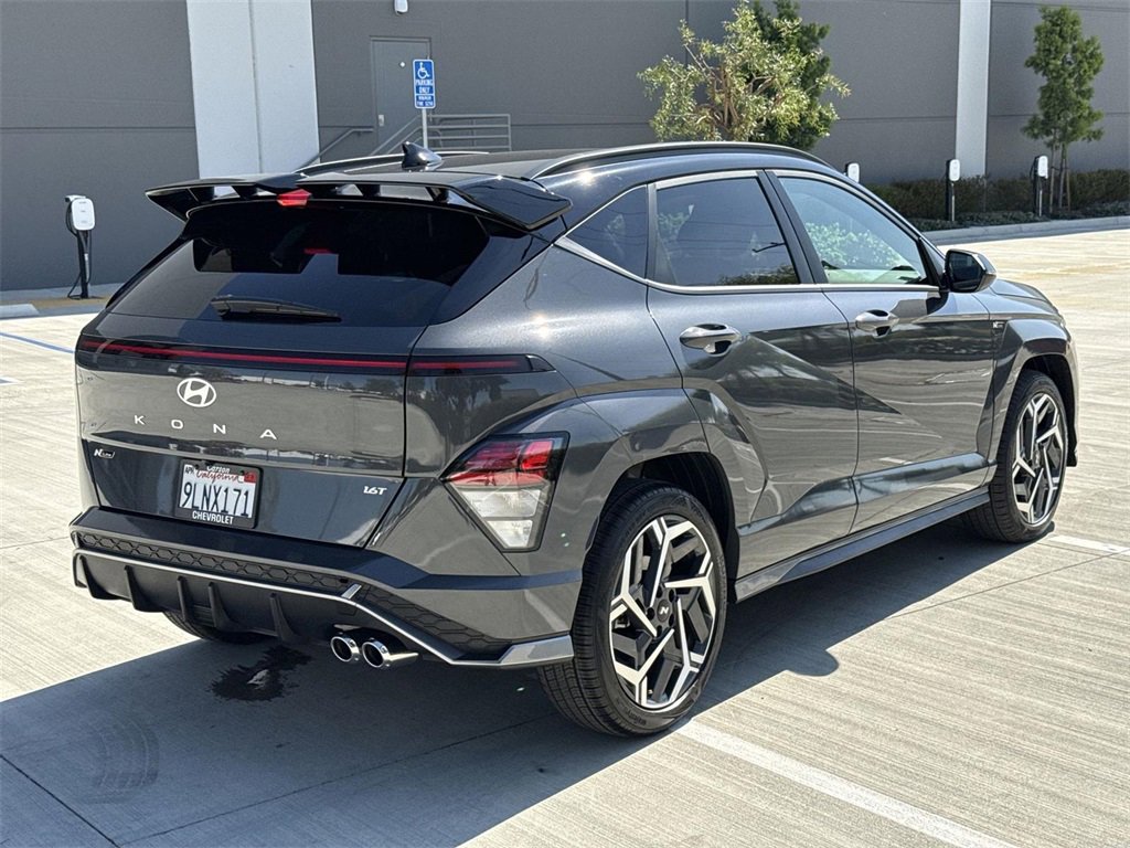 Used 2024 Hyundai Kona N Line image 3
