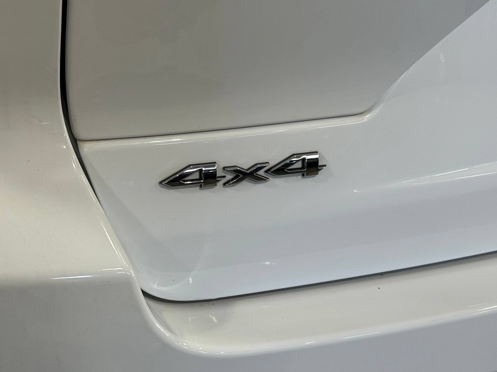 Used 2023 Jeep Grand Cherokee Overland AWD/4WD image 56