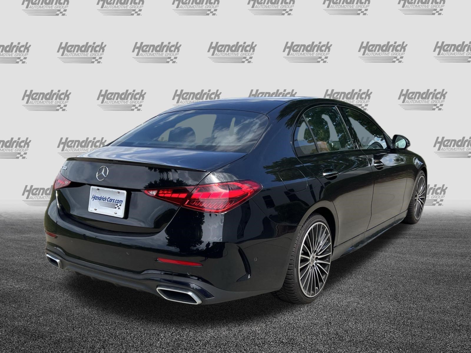 Used 2023 Mercedes-Benz C 300 Sedan image 11