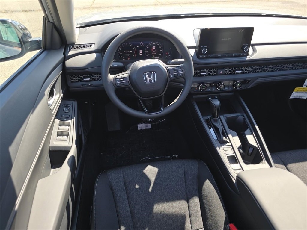 New 2025 Honda Accord SE image 25