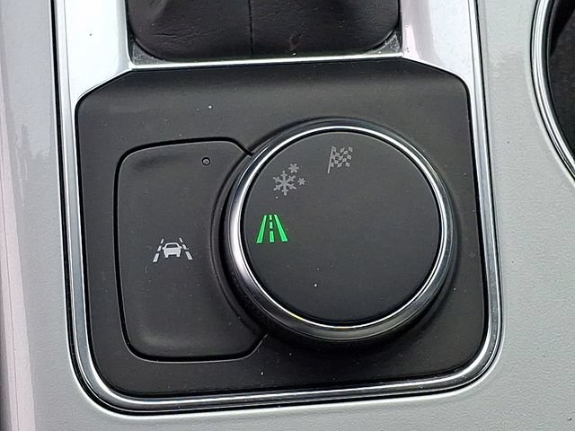 Used 2024 Chevrolet Blazer LT w/ Convenience Package FWD image 24