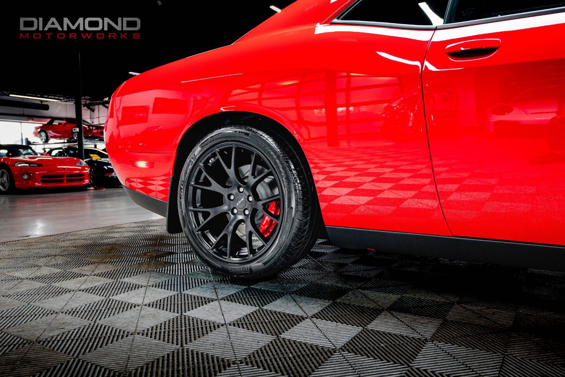 Used 2015 Dodge Challenger SRT Hellcat RWD image 62