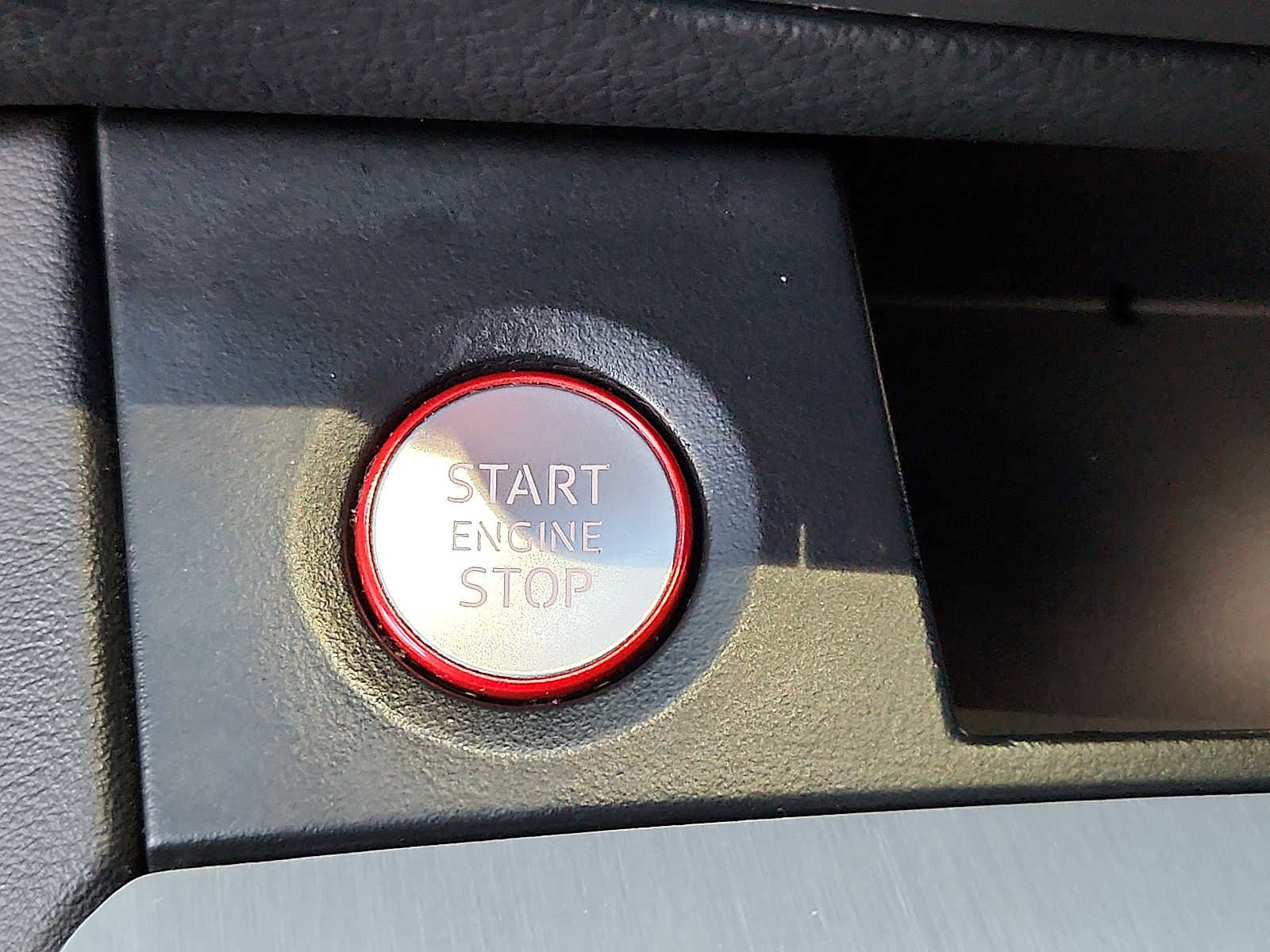 Used 2020 Audi SQ5 Premium Plus w/ Premium Plus Package image 23