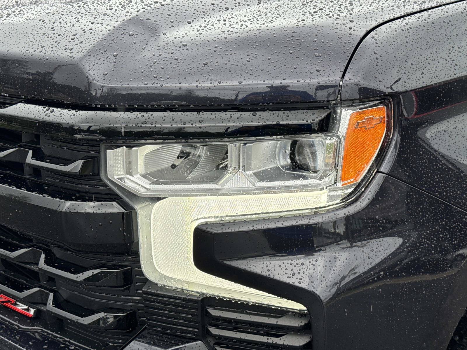 Used 2022 Chevrolet Silverado 1500 LT Trail Boss w/ LT Trail Boss Premium Package AWD/4WD image 9