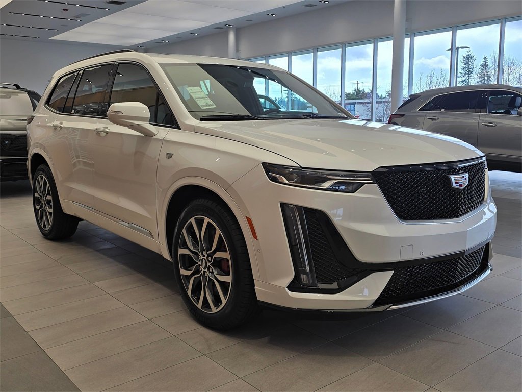New 2025 Cadillac XT6 Sport w/ Technology Package image 7