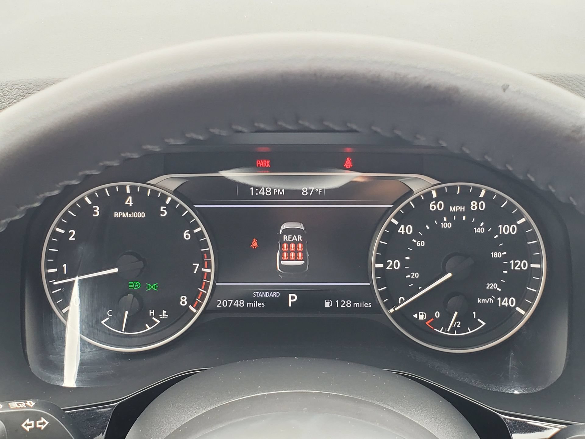 Used 2025 Nissan Pathfinder SV FWD image 25