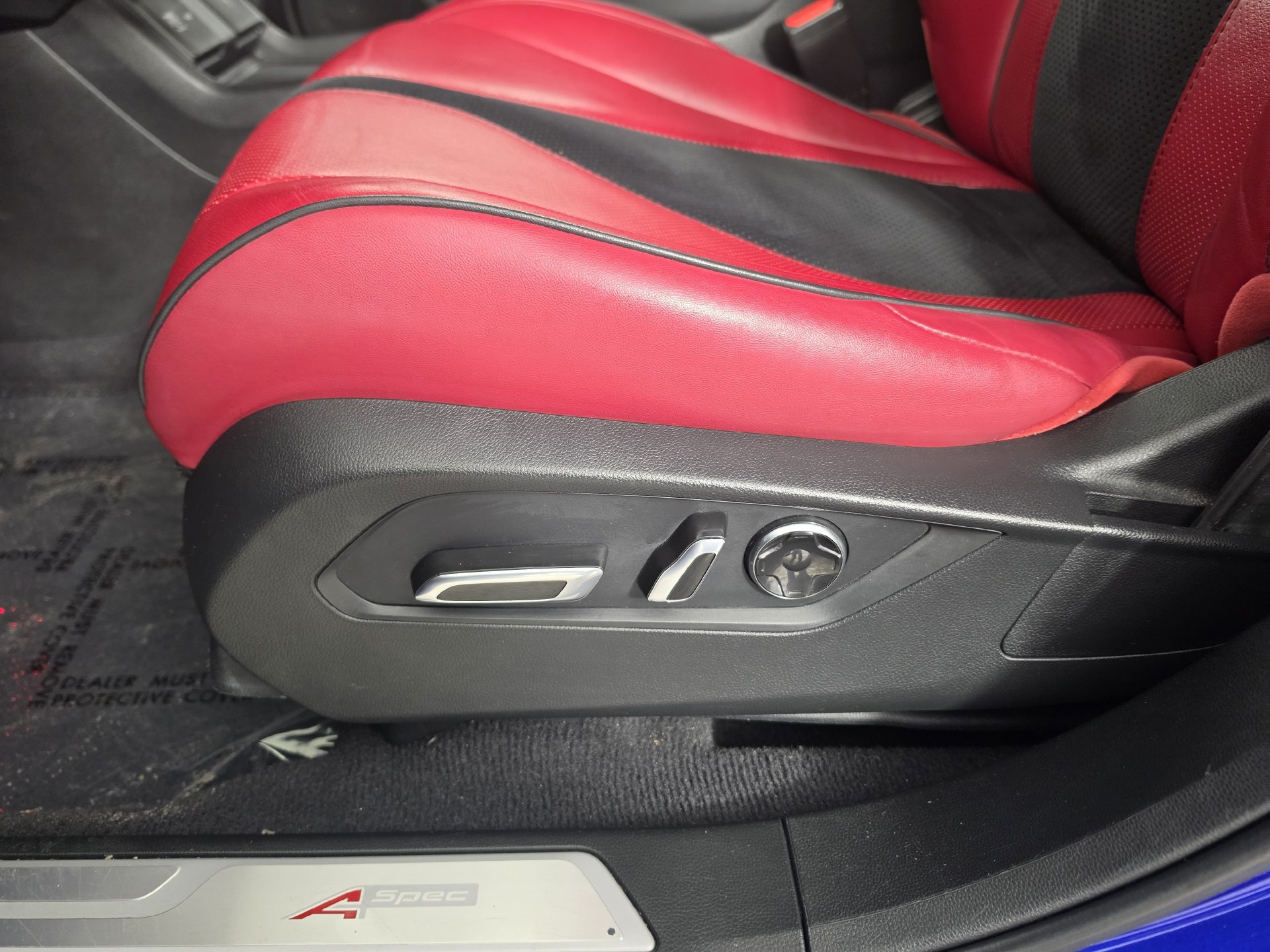 Used 2021 Acura RDX w/ Advance Package FWD image 4