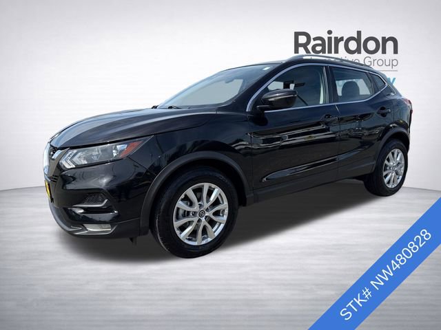 Used 2022 Nissan Rogue Sport SV image 3