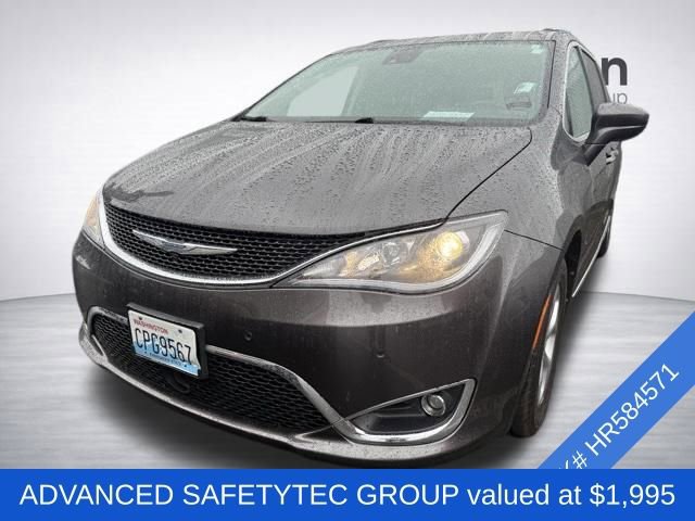 Used 2017 Chrysler Pacifica Touring-L Plus w/ Advanced Safetytec Group FWD image 2