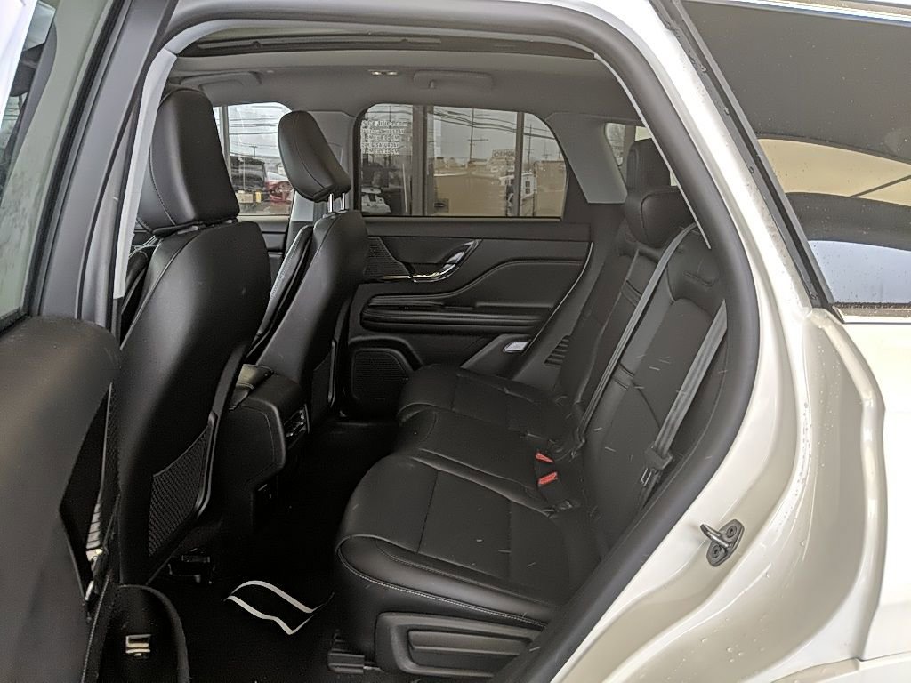 Certified 2022 Lincoln Corsair Grand Touring image 13