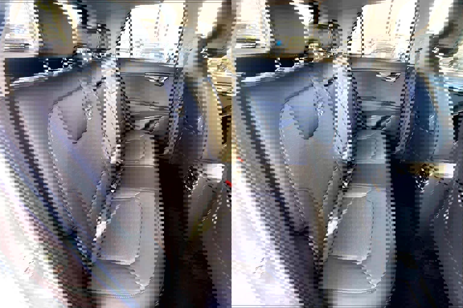 Used 2023 Kia Niro SX image 20