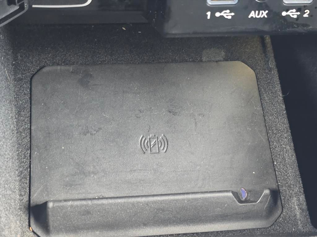 Used 2023 Jeep Wagoneer 4WD w/ Premium Group I image 19