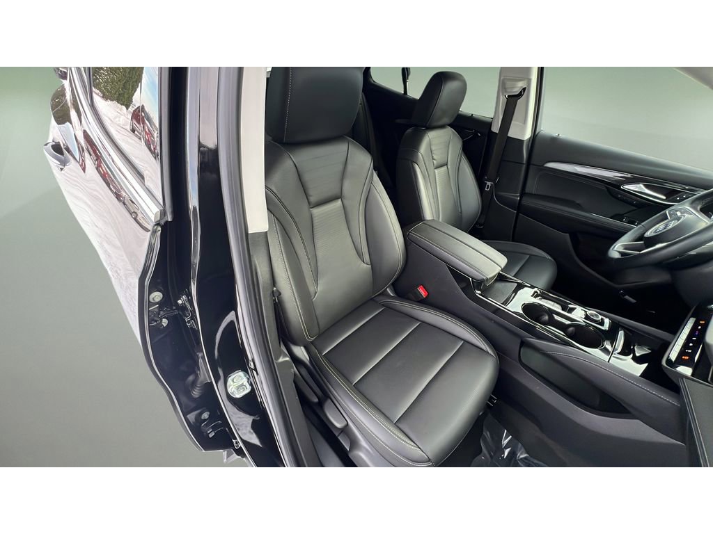 Certified 2025 Buick Envision Preferred image 32